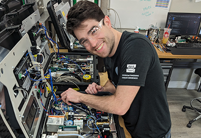 Technician Performing Analyzer Calibration at DILO